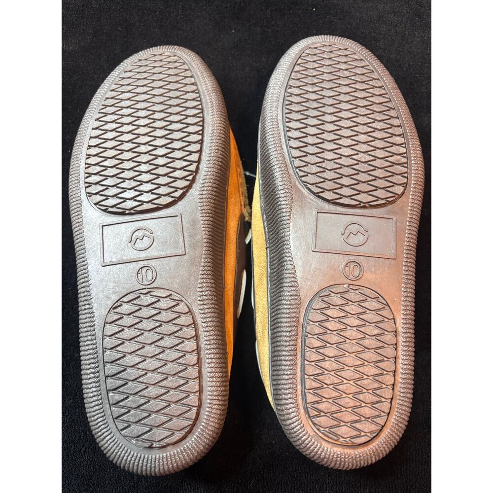 Magellan Outdoors Men’s Size 10 Brown Leather Moccasin II Slippers NWTs - Picture 3 of 4